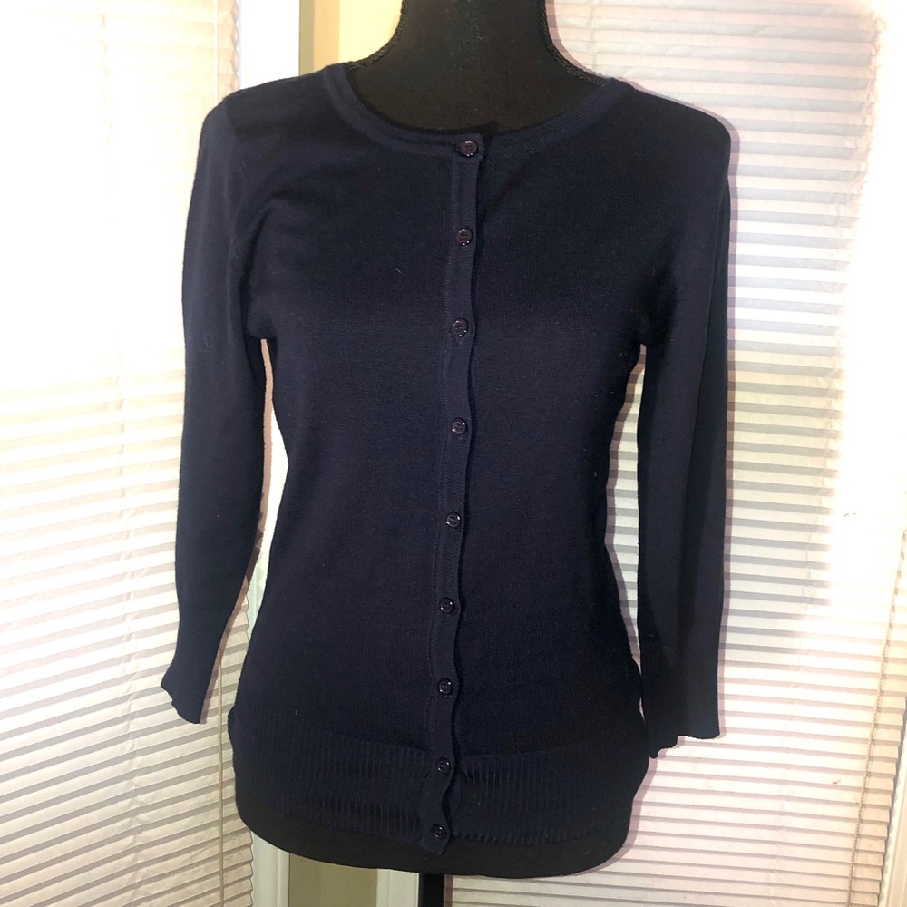 MAK Sweater Button Down